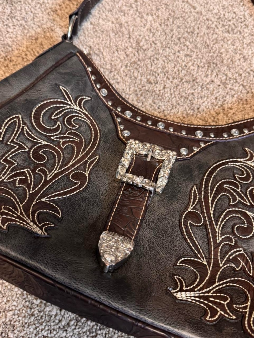 ❌SOLD❌Western Y2K Brown Purse W rhinestone buckle and floral embroidery - Picture 3 of 8